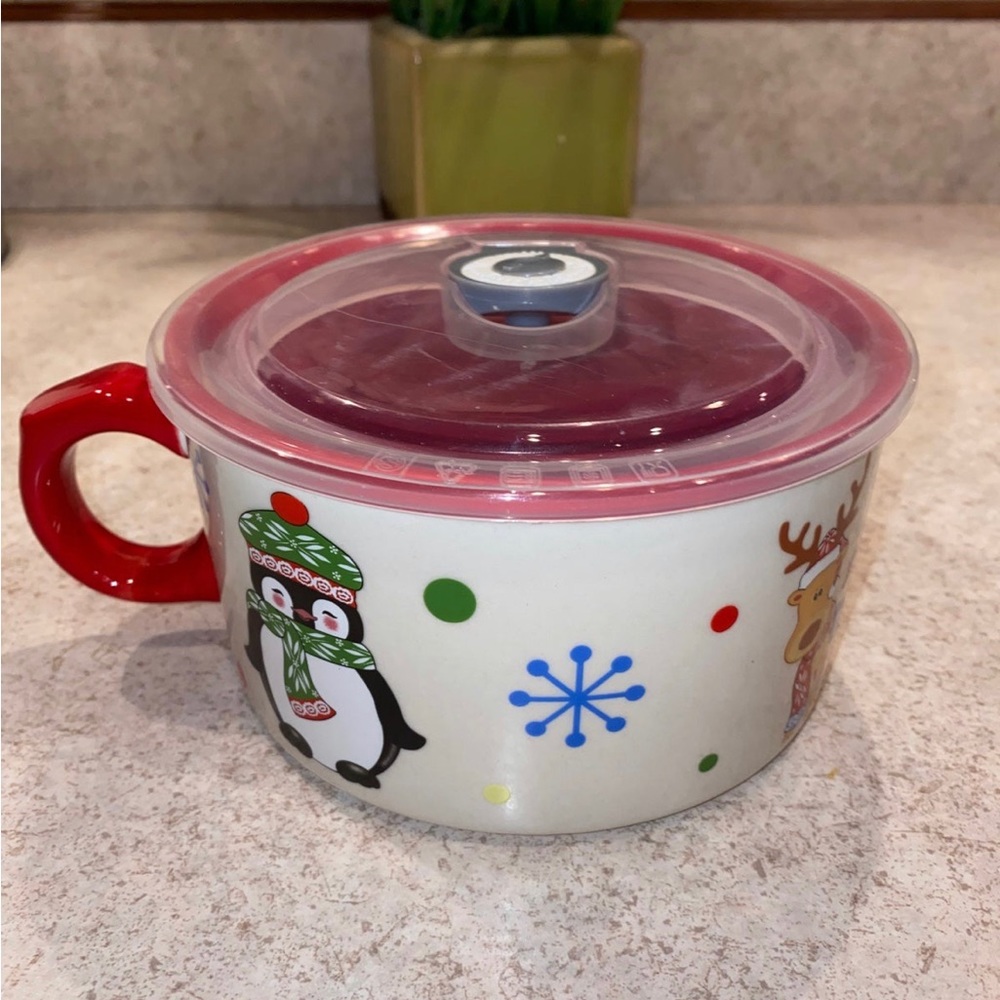 Christmas Temptations 22oz Stonewear Mug
With Lid